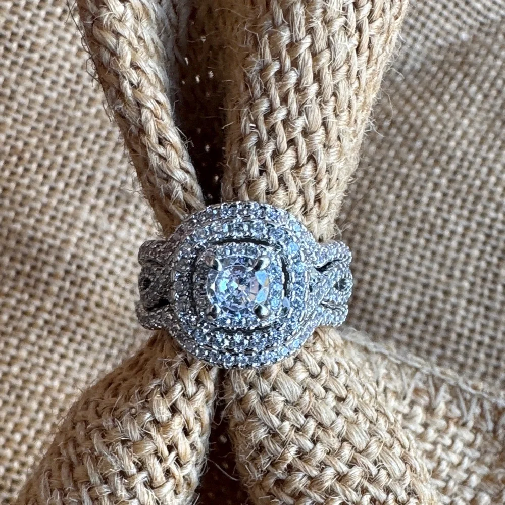 Sparkly CZ Elegant Silver Diamond Ring Wedding  Size 10